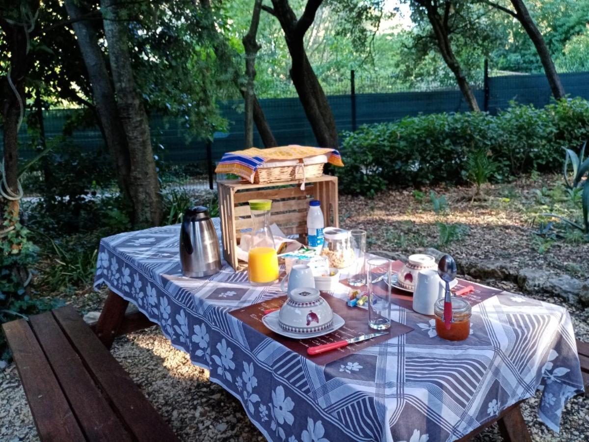 Bed and Breakfast L'atelier Saint-Maximin  Esterno foto